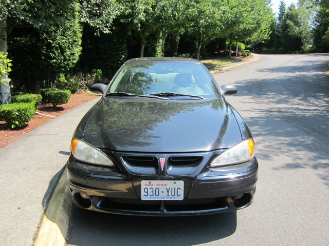 2004 Pontiac Grand Am Sportback LS