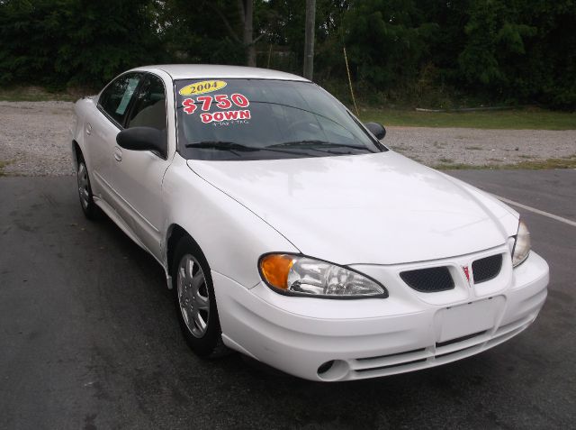 2004 Pontiac Grand Am Sport -5 Speed-stick-4x4