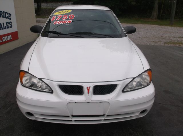 2004 Pontiac Grand Am Sport -5 Speed-stick-4x4