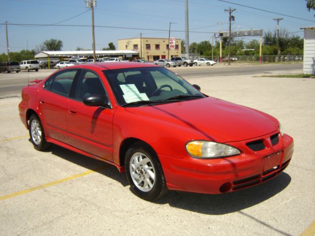 2004 Pontiac Grand Am Sport -5 Speed-stick-4x4