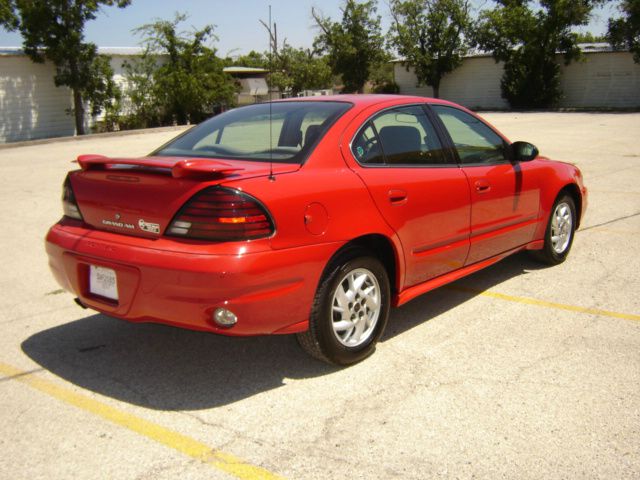 2004 Pontiac Grand Am Sport -5 Speed-stick-4x4