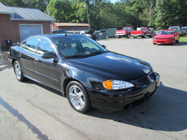 2004 Pontiac Grand Am 4dr Limited 4WD (natl)