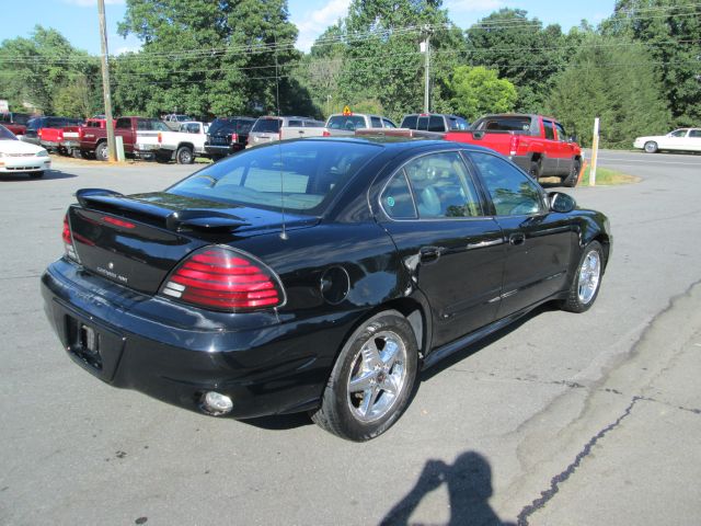 2004 Pontiac Grand Am 4dr Limited 4WD (natl)