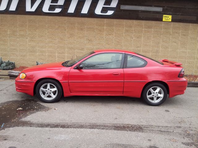 2004 Pontiac Grand Am Sportback LS