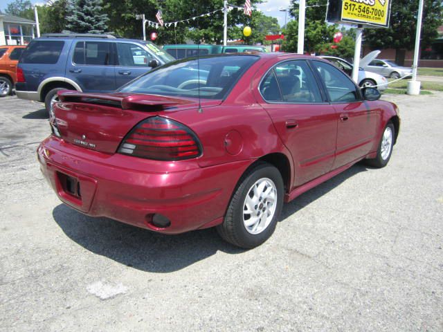 2004 Pontiac Grand Am Sport -5 Speed-stick-4x4