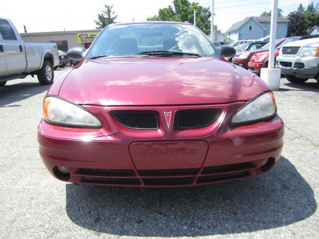 2004 Pontiac Grand Am Sport -5 Speed-stick-4x4