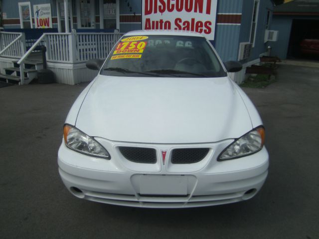 2004 Pontiac Grand Am Sport -5 Speed-stick-4x4