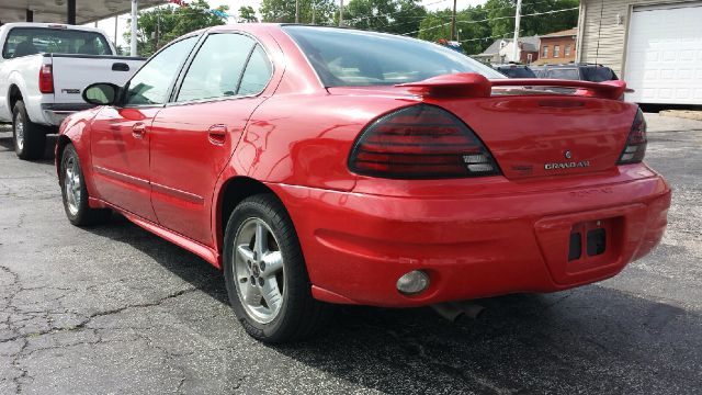 2004 Pontiac Grand Am SE