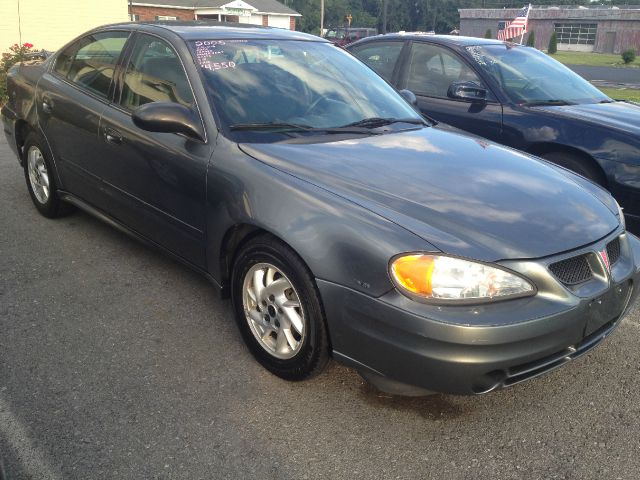 2005 Pontiac Grand Am Sport -5 Speed-stick-4x4