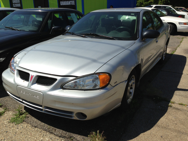 2005 Pontiac Grand Am Sport -5 Speed-stick-4x4