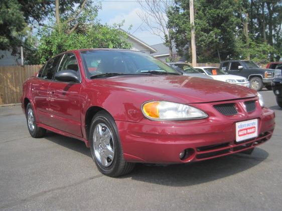 2005 Pontiac Grand Am Sport -5 Speed-stick-4x4