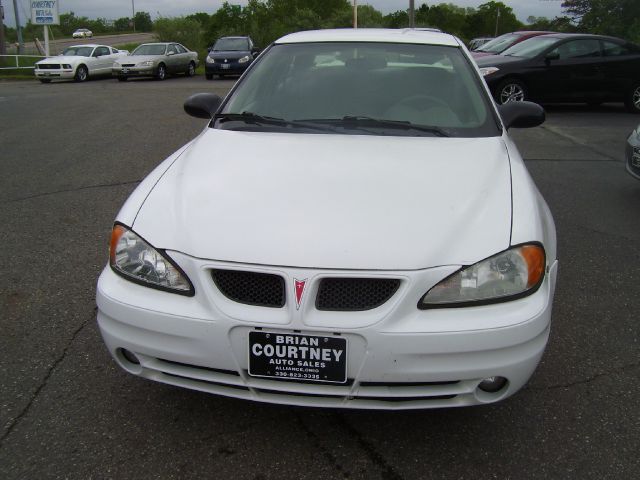 2005 Pontiac Grand Am Sport -5 Speed-stick-4x4