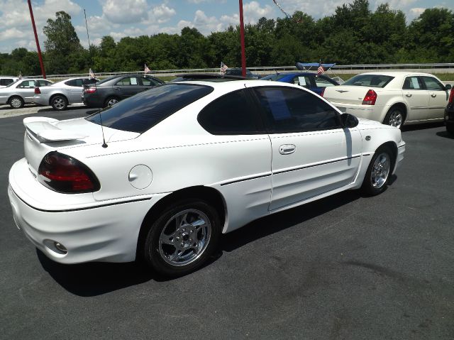 2005 Pontiac Grand Am Sportback LS