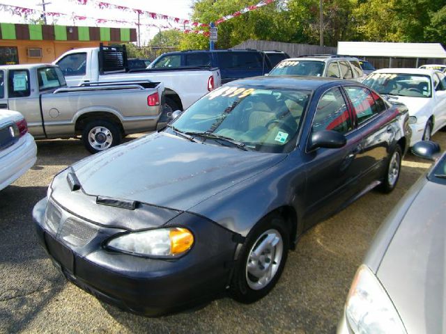 2005 Pontiac Grand Am Sport -5 Speed-stick-4x4