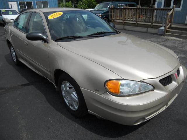 2005 Pontiac Grand Am SE