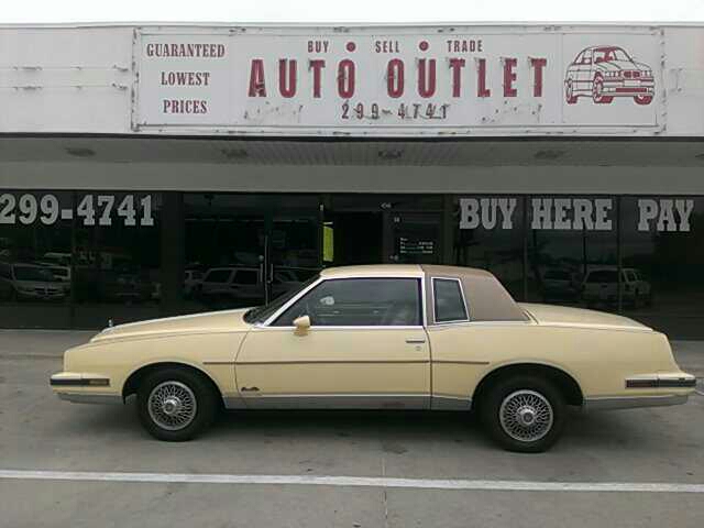 1986 Pontiac Grand Prix Base