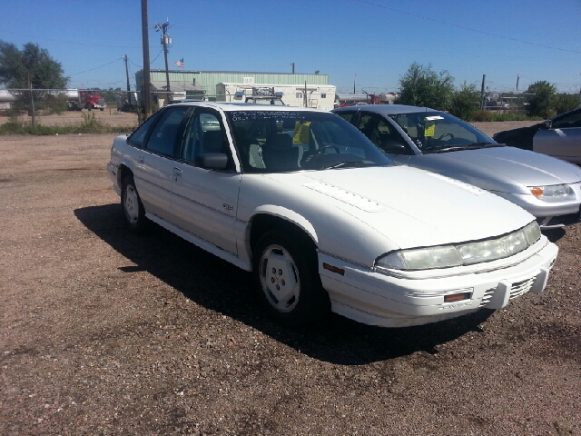 1990 Pontiac Grand Prix Sedan 2.4 Automatic GLS