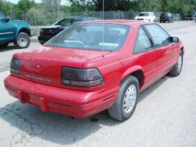 1993 Pontiac Grand Prix 4dr Sdn SL Auto Sedan