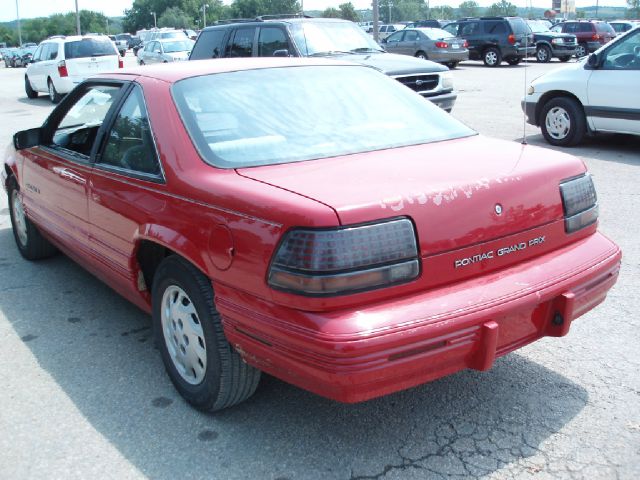 1993 Pontiac Grand Prix 4dr Sdn SL Auto Sedan