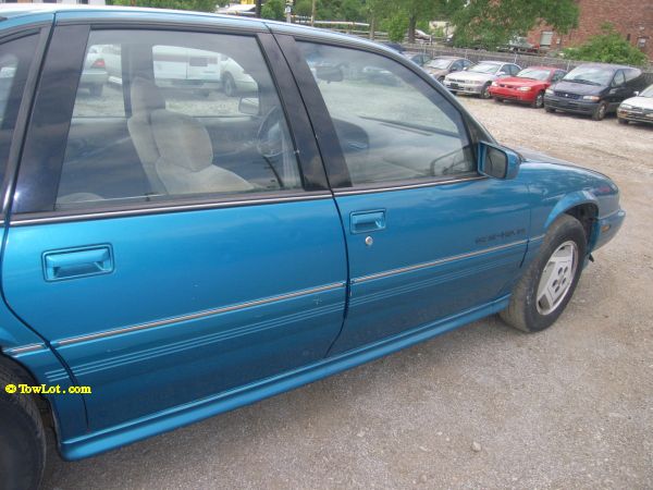 1994 Pontiac Grand Prix Sport -5 Speed-stick-4x4