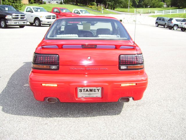 1994 Pontiac Grand Prix 4dr Sdn SL Auto Sedan