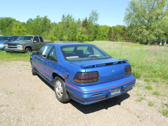 1994 Pontiac Grand Prix 4dr Sdn SL Auto Sedan