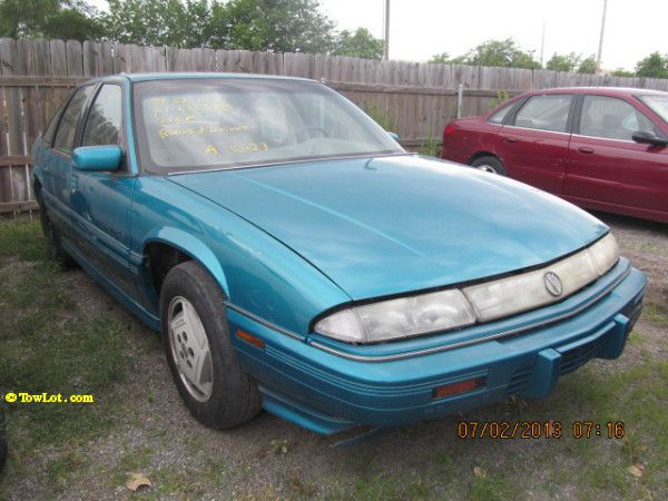 1994 Pontiac Grand Prix Sport -5 Speed-stick-4x4