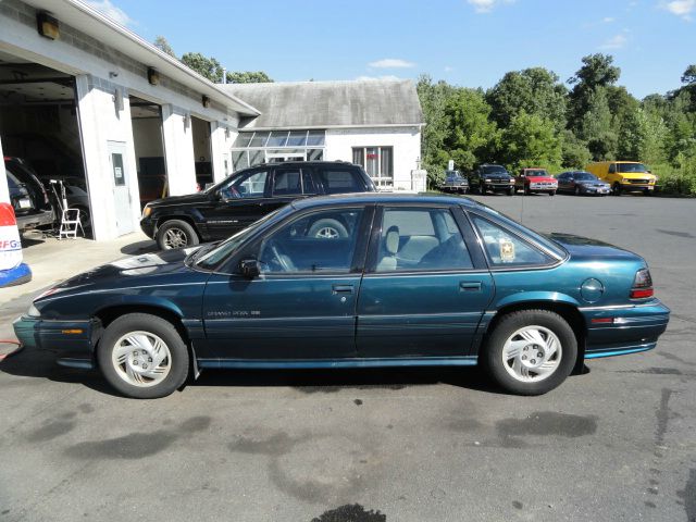 1994 Pontiac Grand Prix Sport -5 Speed-stick-4x4