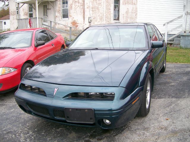 1995 Pontiac Grand Prix 4dr Sdn SL Auto Sedan