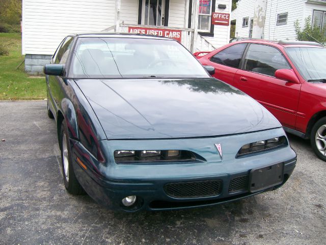 1995 Pontiac Grand Prix 4dr Sdn SL Auto Sedan