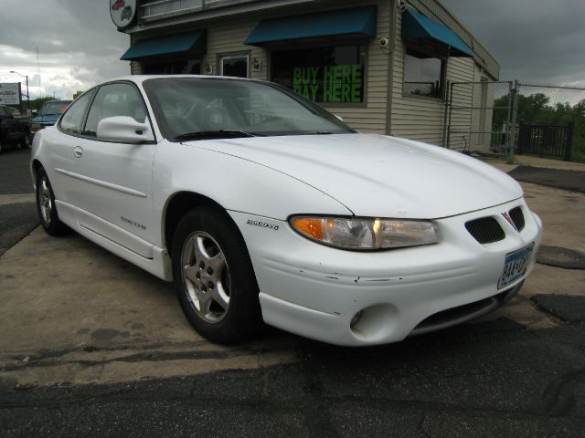 1997 Pontiac Grand Prix Sportback LS