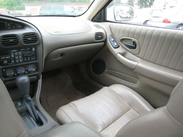 1997 Pontiac Grand Prix Sportback LS