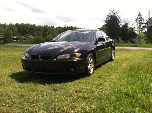 1997 Pontiac Grand Prix XUV SLE 4WD