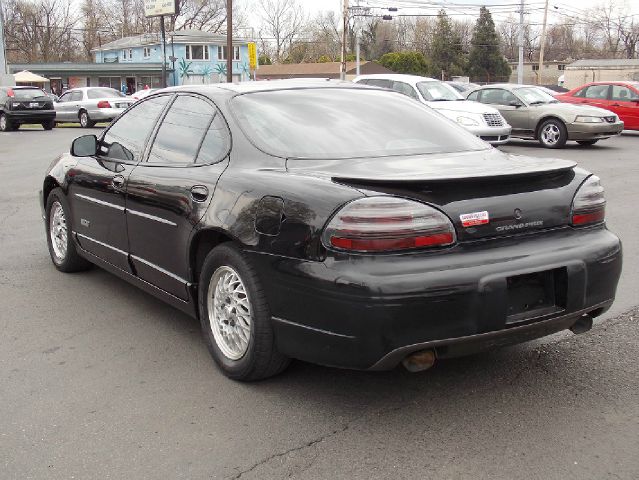 1997 Pontiac Grand Prix XUV SLE 4WD