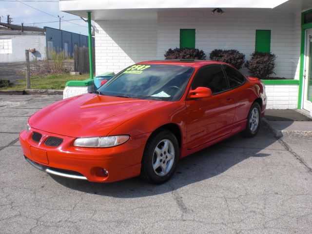 1997 Pontiac Grand Prix Sportback LS