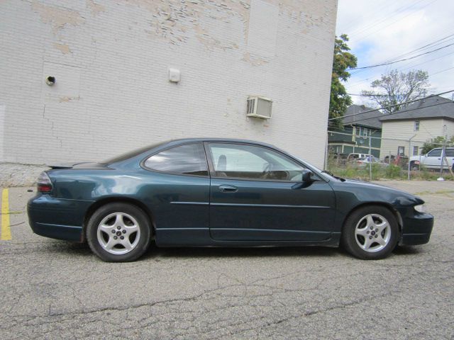 1997 Pontiac Grand Prix Sportback LS