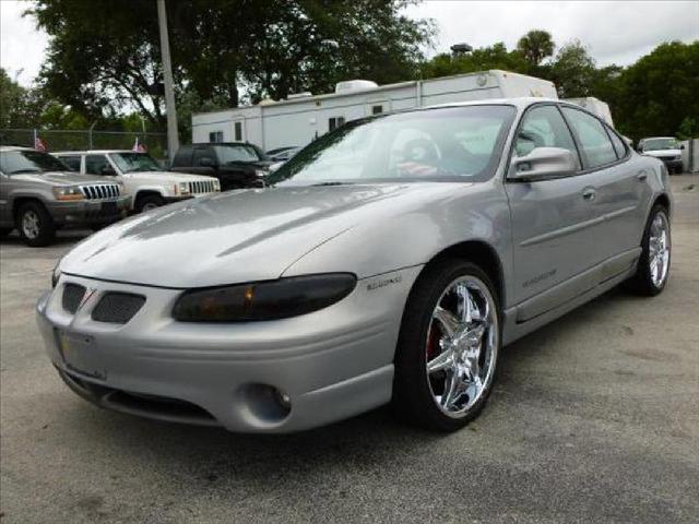 1998 Pontiac Grand Prix K Silverado