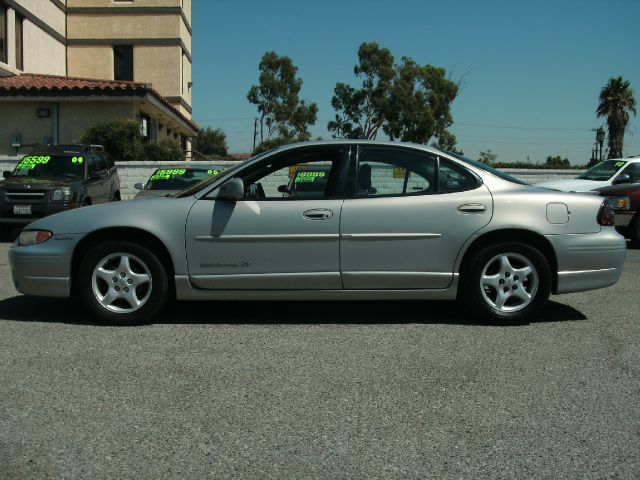 1998 Pontiac Grand Prix XUV SLE 4WD