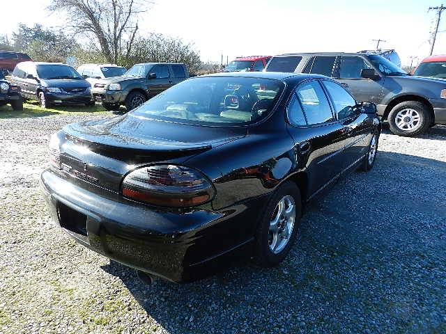 1999 Pontiac Grand Prix 4dr Quad Cab WB 4WD SLT