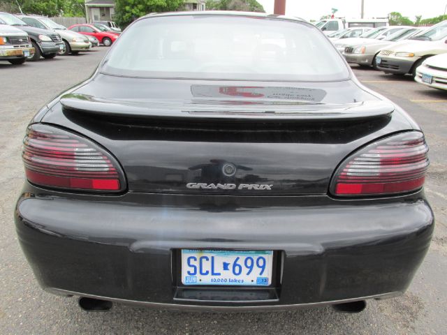 1999 Pontiac Grand Prix XUV SLE 4WD