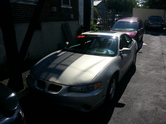 1999 Pontiac Grand Prix 4dr Quad Cab WB 4WD SLT