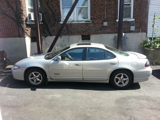 1999 Pontiac Grand Prix 4dr Quad Cab WB 4WD SLT