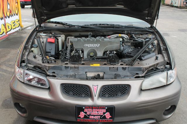 1999 Pontiac Grand Prix Sportback LS