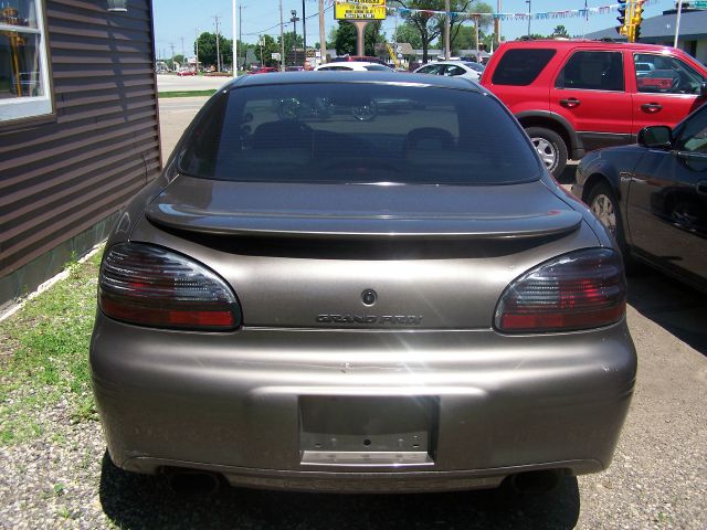 1999 Pontiac Grand Prix Sportback LS