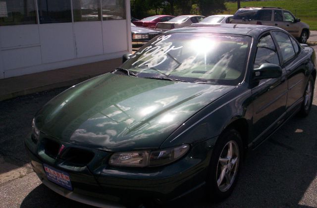 1999 Pontiac Grand Prix 4dr Quad Cab WB 4WD SLT