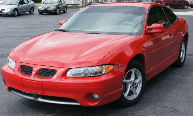 1999 Pontiac Grand Prix Sportback LS