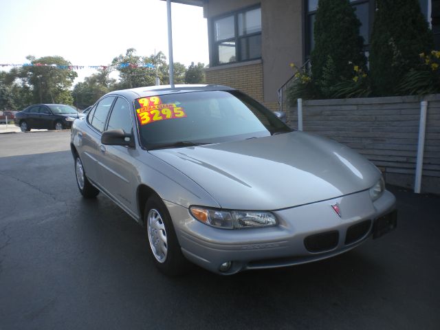 1999 Pontiac Grand Prix Sport -5 Speed-stick-4x4