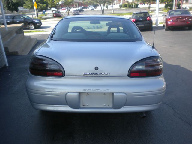 1999 Pontiac Grand Prix Sport -5 Speed-stick-4x4