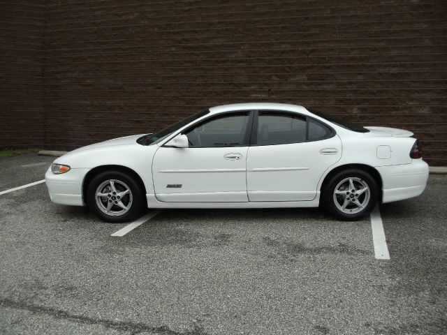 1999 Pontiac Grand Prix 4dr Quad Cab WB 4WD SLT