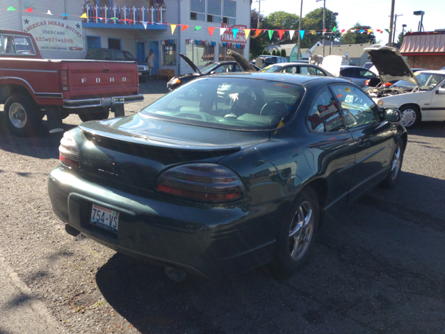 1999 Pontiac Grand Prix Sportback LS